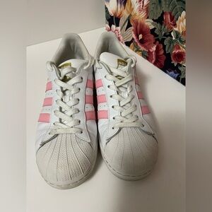 Adidas Superstar